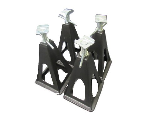 Caravan stabilizing jack - stabilizing,